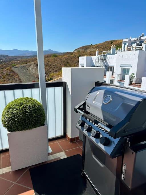 Ferienwohnung Oceanview Luxury Penthouse Estepona Exterior foto