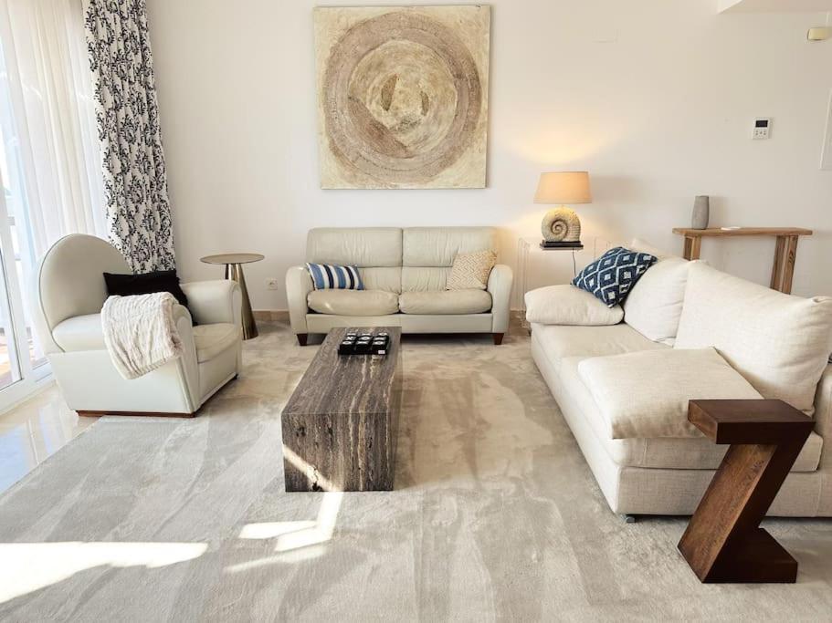 Ferienwohnung Oceanview Luxury Penthouse Estepona Exterior foto