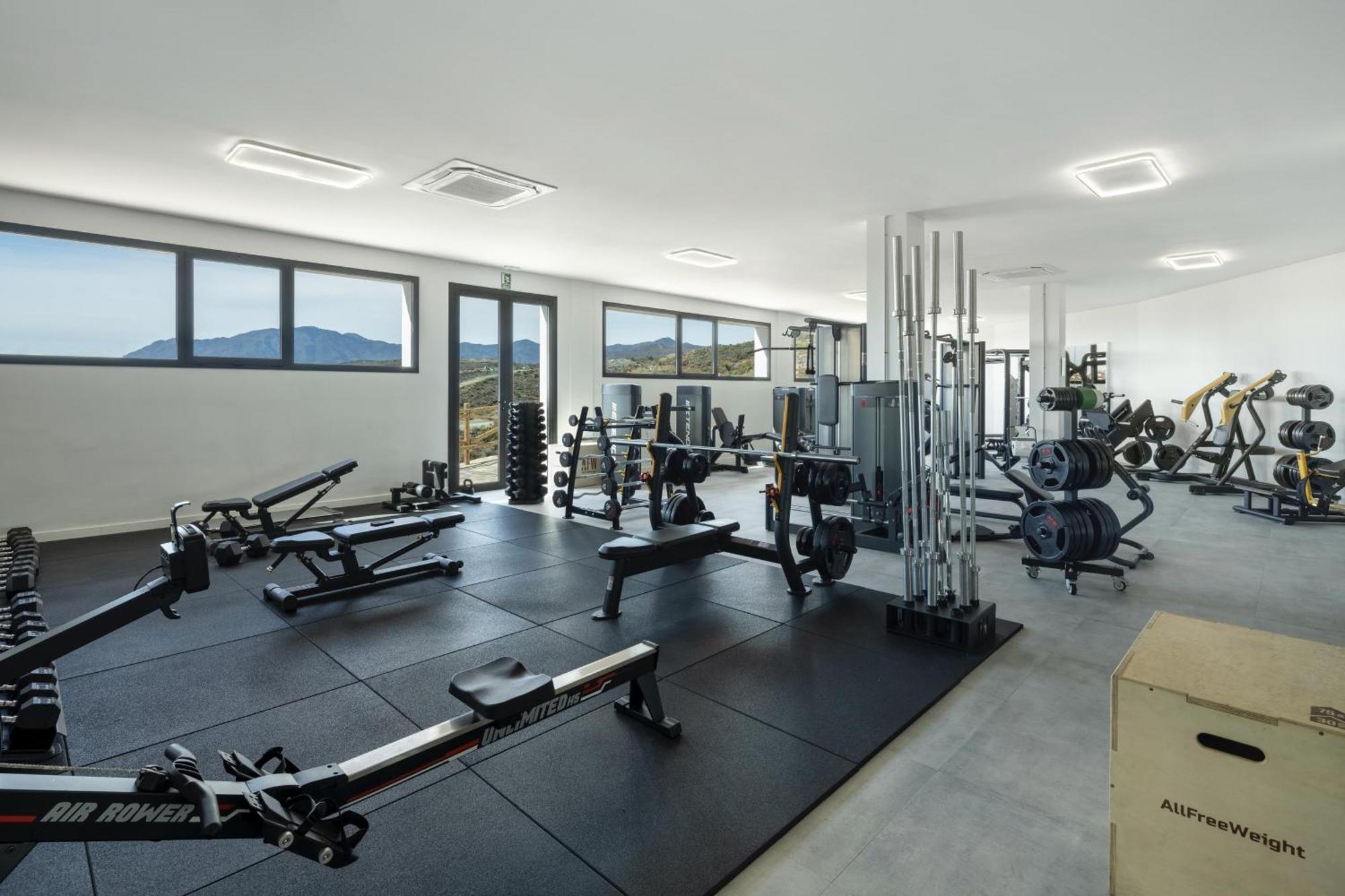 Ferienwohnung Oceanview Luxury Penthouse Estepona Exterior foto